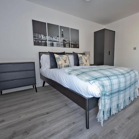 Seven Living Ashford - Modern And Spacious Apartments Εξωτερικό φωτογραφία