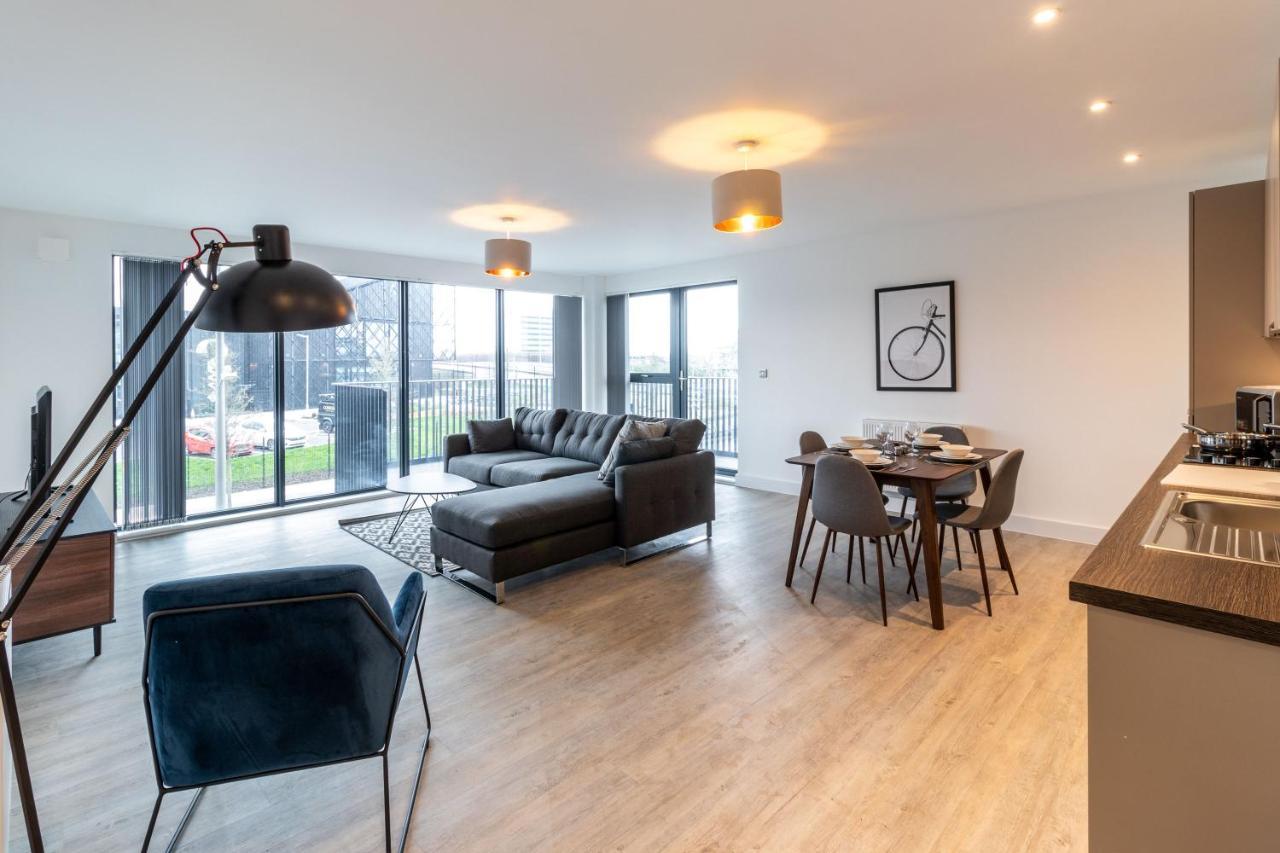 Seven Living Ashford - Modern And Spacious Apartments Εξωτερικό φωτογραφία