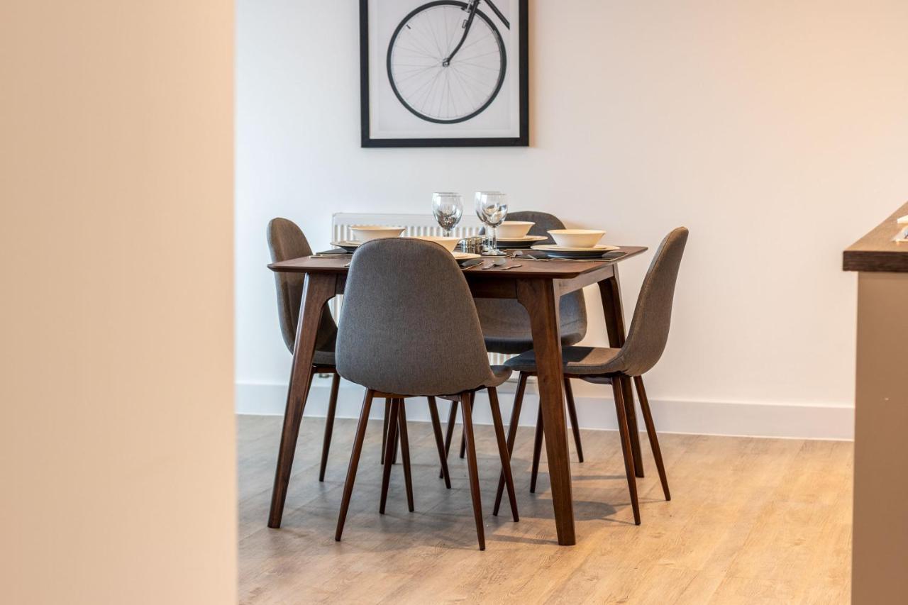 Seven Living Ashford - Modern And Spacious Apartments Εξωτερικό φωτογραφία