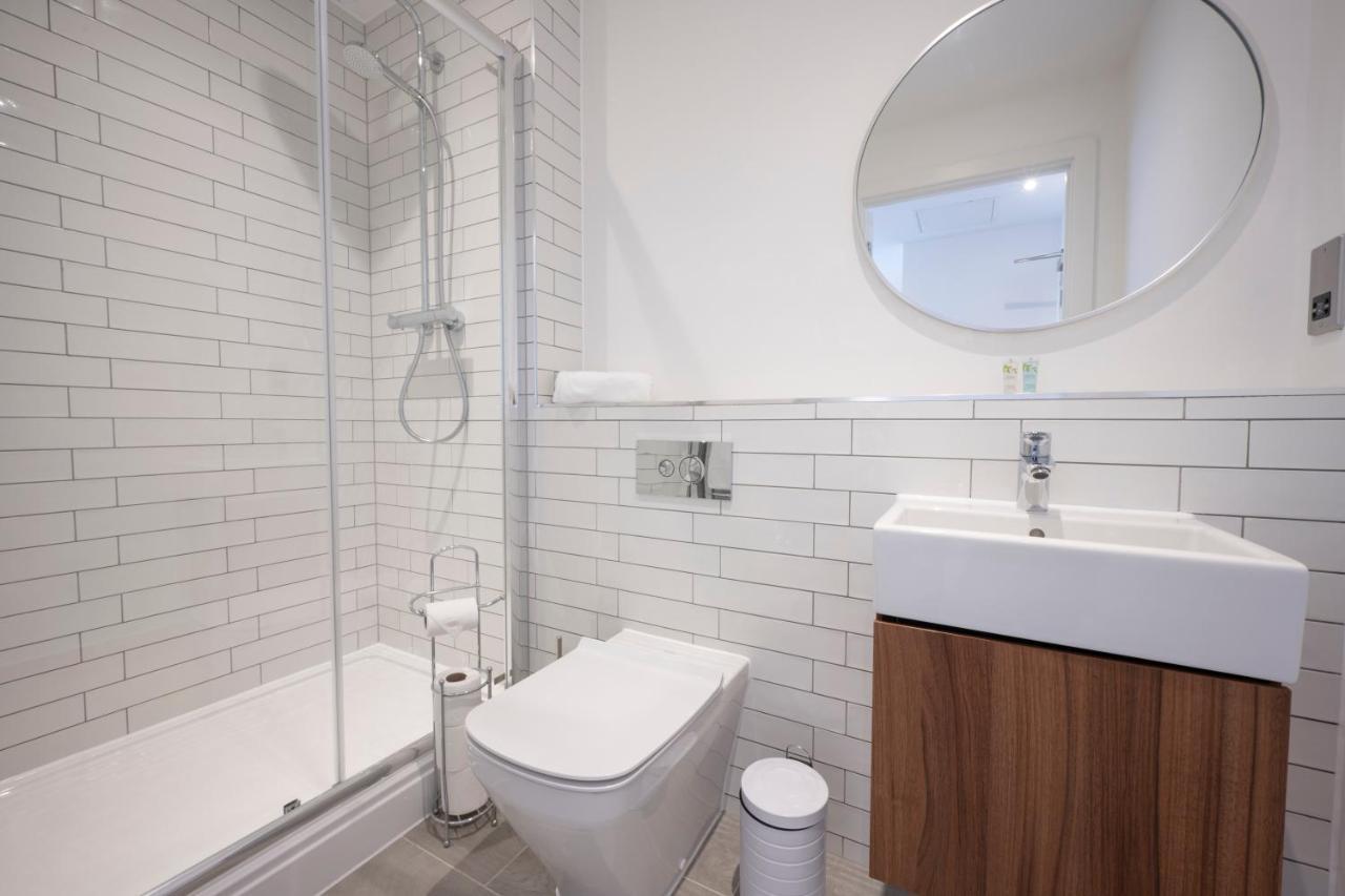 Seven Living Ashford - Modern And Spacious Apartments Εξωτερικό φωτογραφία